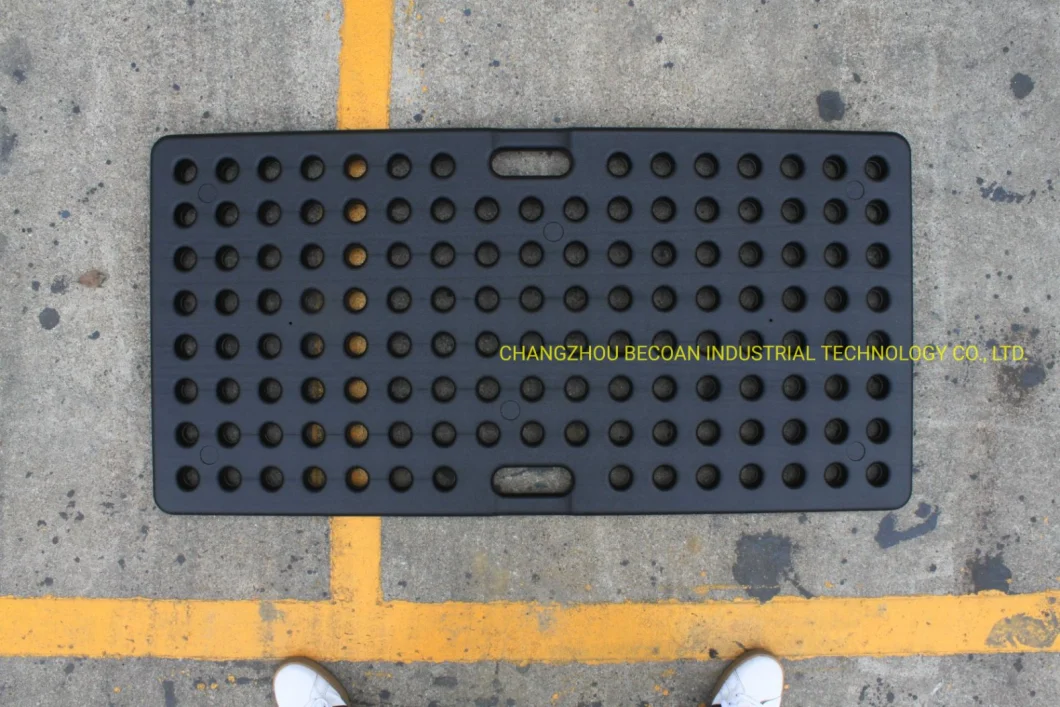 4 Drums Heavy Duty Oil Chemical Anti-Spill Detachable Plastic Pallet with Factory Price for Sale